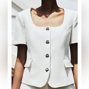 Zara White Short-Sleeve Structured Blazer with Decorative Buttons